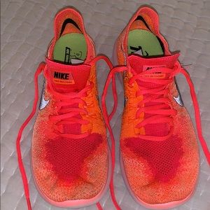 Nike free rn flyknit